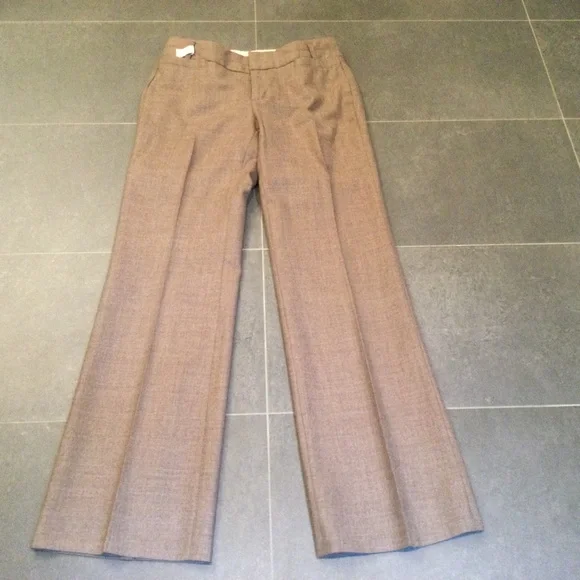 Light brown classic wool trousers from Banana Republic - Picture 3 of 8